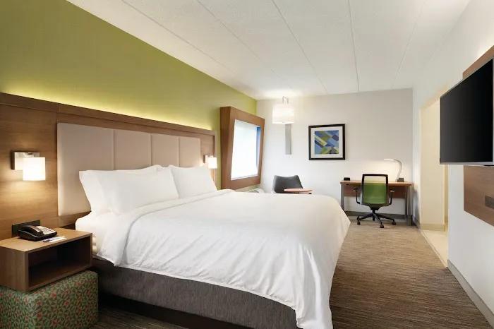 Holiday Inn Express Hartford South - Rocky Hill by IHG 4