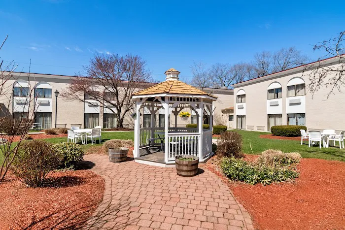 Clarion Inn 4