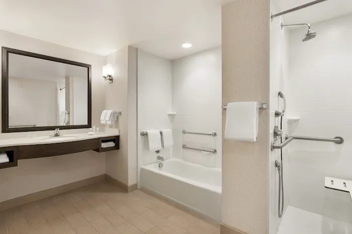 Hilton Garden Inn Wallingford/Meriden 4