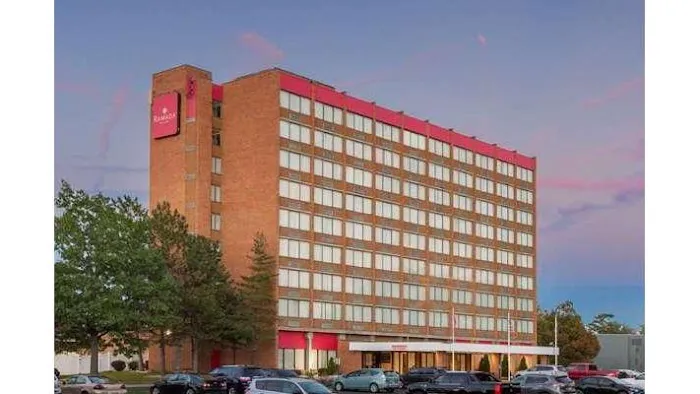 Ramada Plaza by Wyndham Albany 4