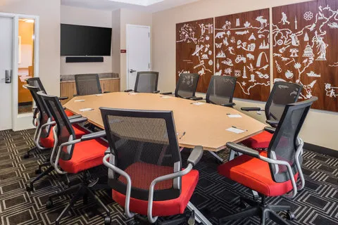 TownePlace Suites New Hartford 4