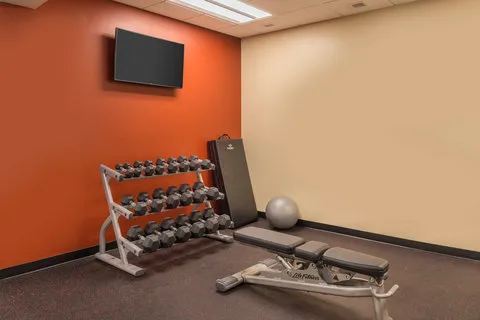 TownePlace Suites New Hartford 4
