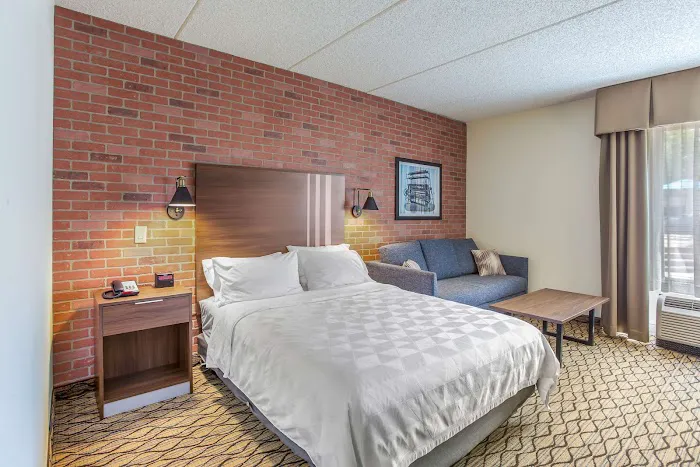 Burrstone Inn, Ascend Hotel Collection 4