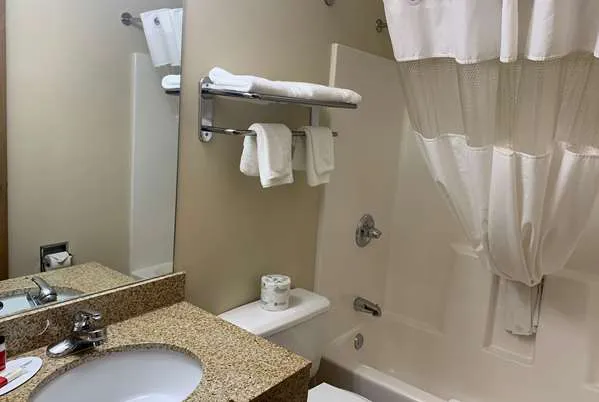 Super 8 by Wyndham Liverpool/Clay/Syracuse Area 4