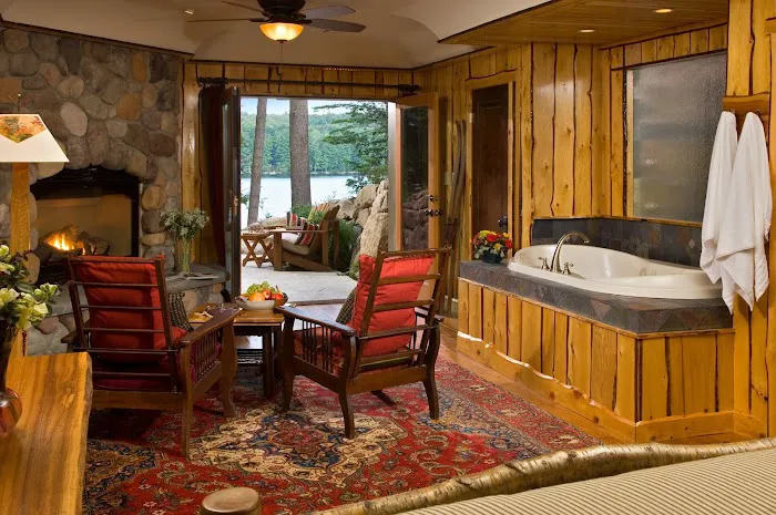 The Fern Lodge 4