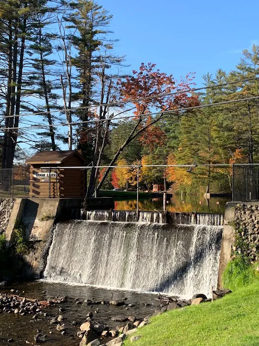Twin Pine Lodge 4