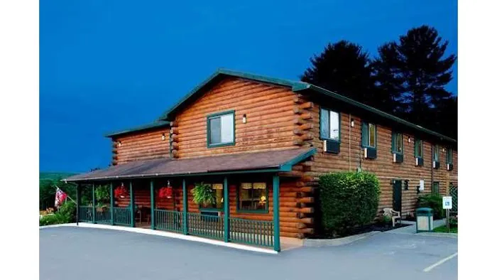 Super 8 by Wyndham Lake George/Warrensburg Area 4
