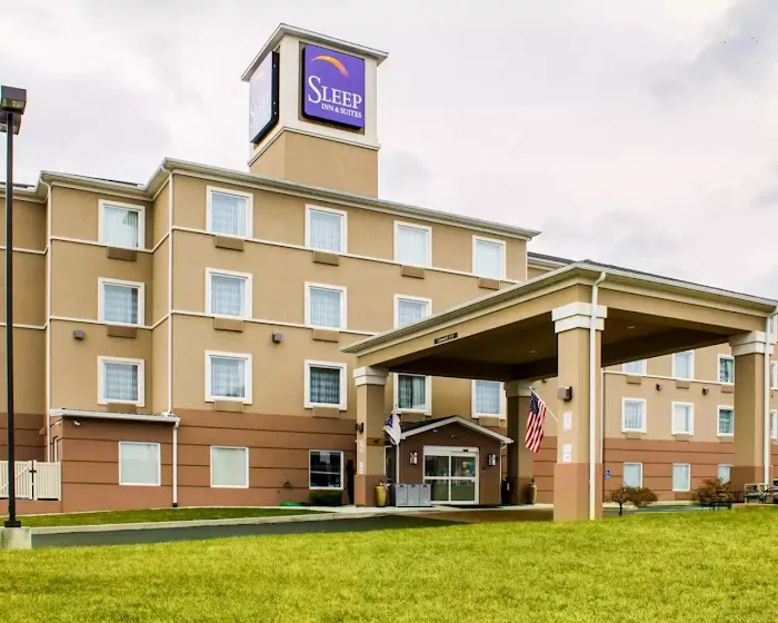 Sleep Inn & Suites 4