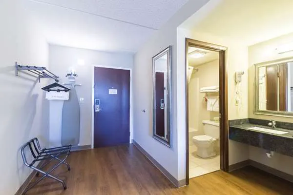 Econo Lodge Harrisburg - Southwest of Hershey Area 4