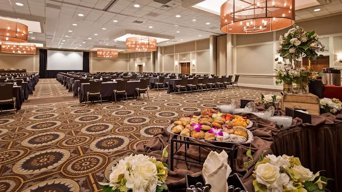 Best Western Premier The Central Hotel & Conference Center 4