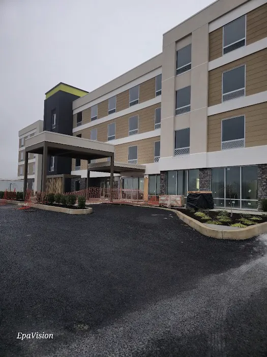 Home2 Suites by Hilton Harrisburg East 4