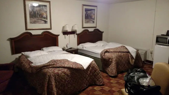 Red Carpet Inn & Suites New Cumberland, PA 4
