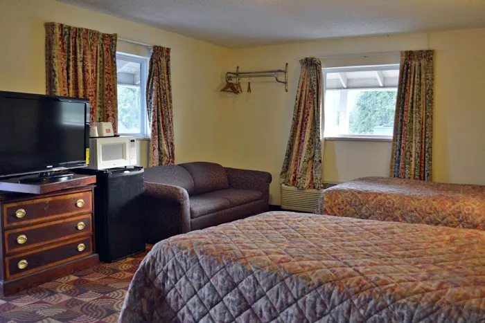 Red Carpet Inn & Suites New Cumberland, PA 4