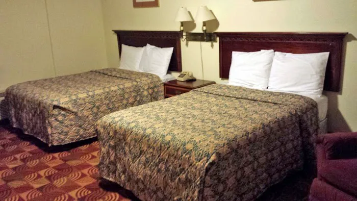 Red Carpet Inn & Suites New Cumberland, PA 4