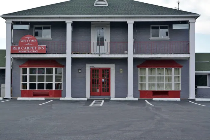 Red Carpet Inn & Suites New Cumberland, PA 4