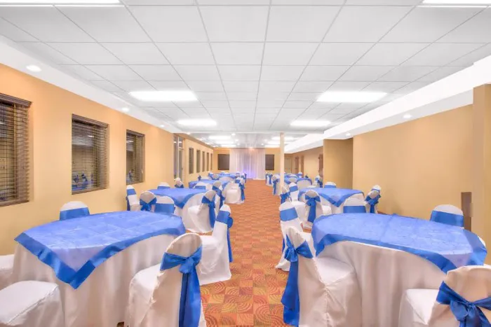 Express Inn 4