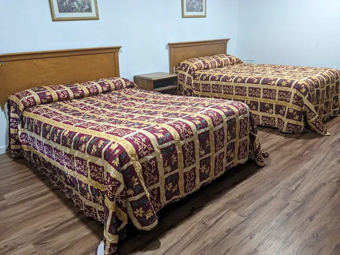 Budget Inn New Cumberland 4