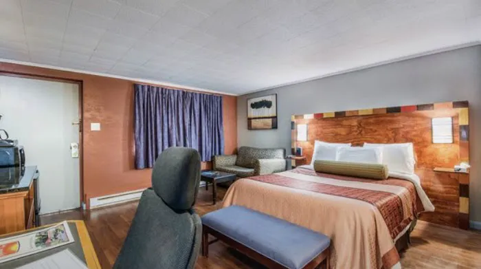 Budget Inn New Cumberland 4
