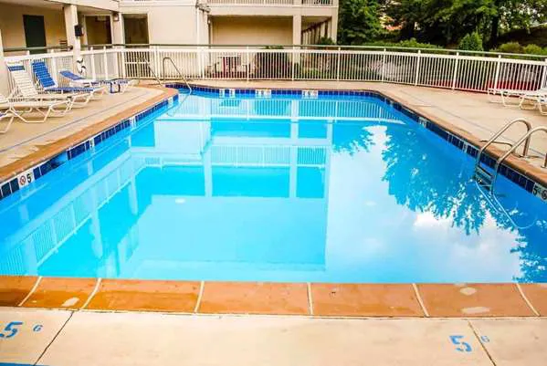 Super 8 by Wyndham New Cumberland 4
