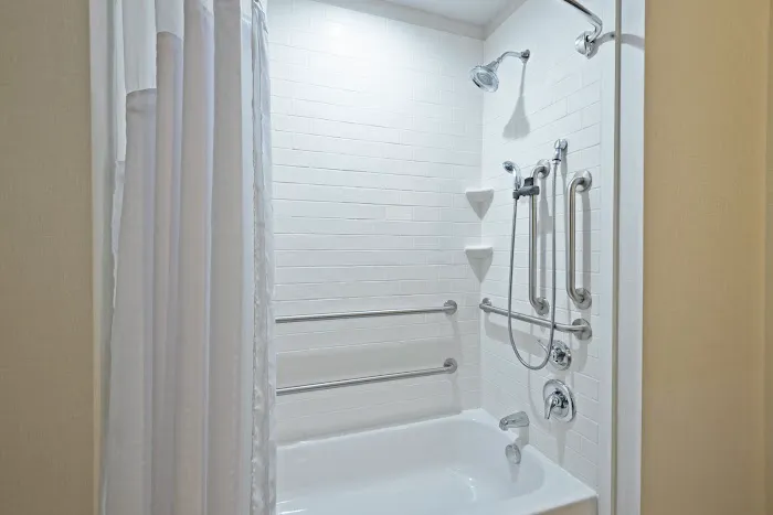 Holiday Inn Express & Suites Harrisburg South - New Cumberland 4