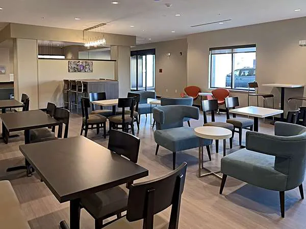 MainStay Suites North - Central York 4