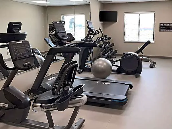 MainStay Suites North - Central York 4