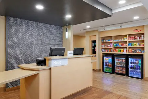 TownePlace Suites York 4
