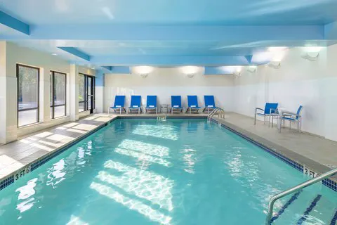 TownePlace Suites York 4