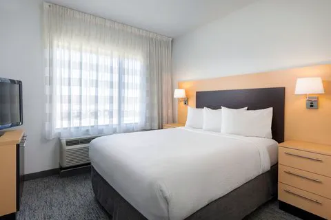 TownePlace Suites York 4