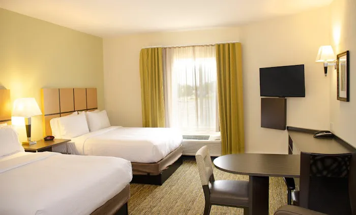 Candlewood Suites York by IHG 4