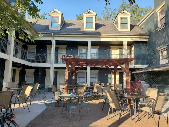 Lewisburg Hotel 4