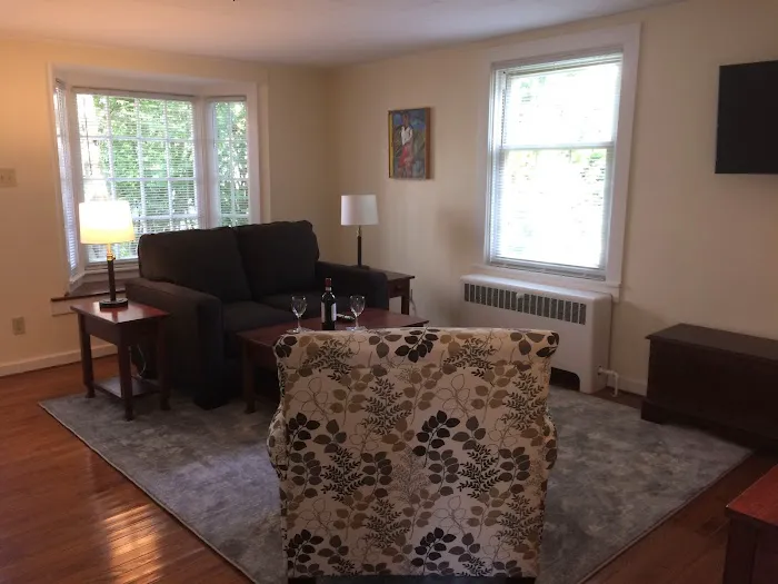 Northside Cottage 4