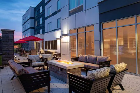 Fairfield Inn & Suites Lewisburg 4