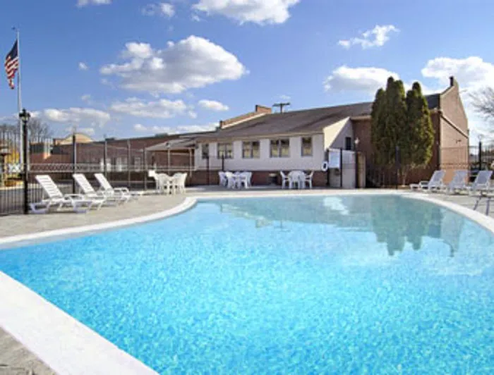 Aderi Hotel Bucknell University 4