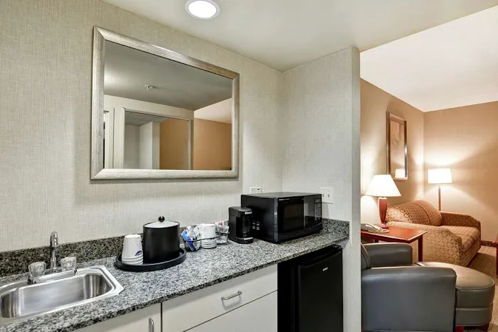 Hampton Inn Lewisburg 4