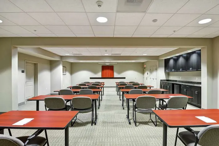 Hampton Inn Lewisburg 4