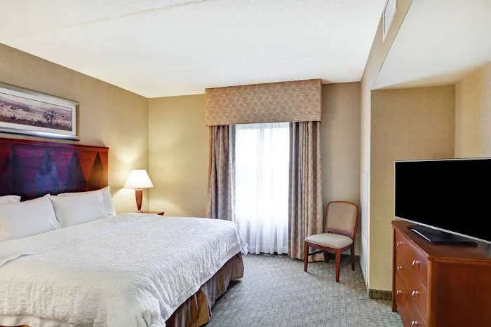 Hampton Inn Lewisburg 4