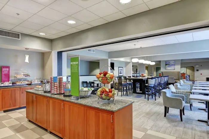 Hampton Inn Lewisburg 4