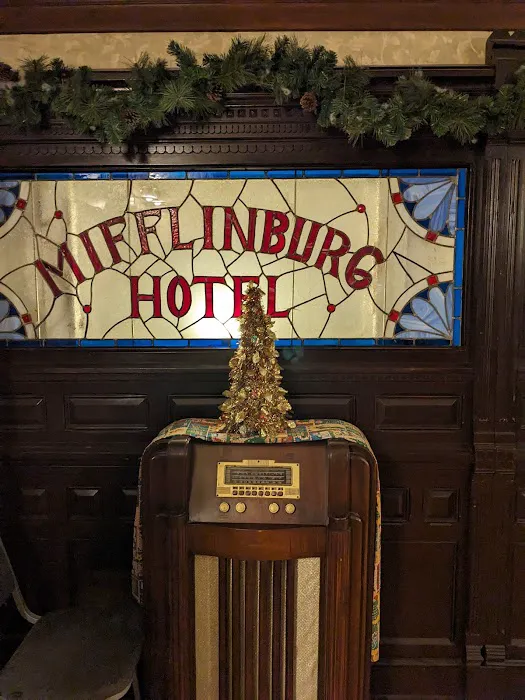 Mifflinburg Hotel & Scarlet D Tavern 4