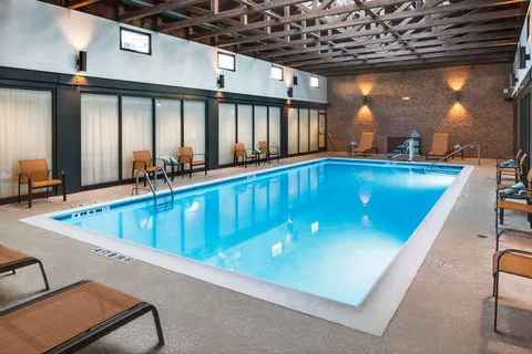 Courtyard Hartford Cromwell 4