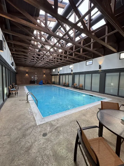 Courtyard Hartford Cromwell 4