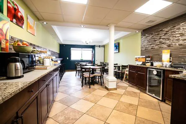 Quality Inn Cromwell - Middletown 4