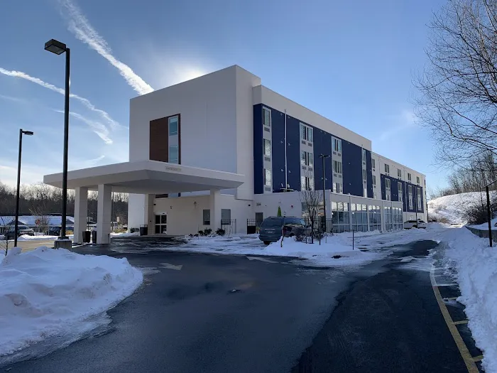 SpringHill Suites Hartford Cromwell 4