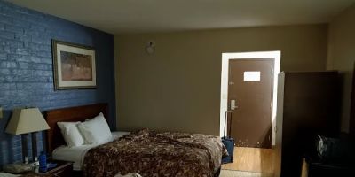 Rodeway Inn & Suites