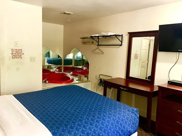 Passport Inn & Suites Middletown, CT 4