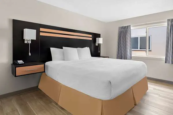 Days Inn by Wyndham Albany SUNY 4