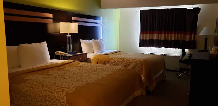 Days Inn by Wyndham Albany SUNY 4