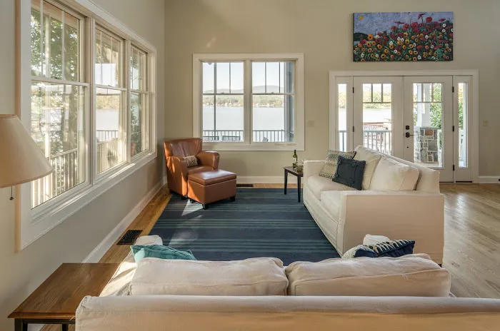 The Lake House Guest Cottages of the Berkshires 4