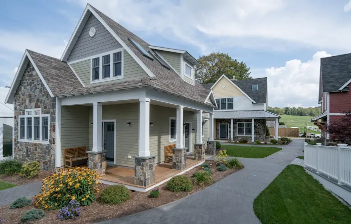 The Lake House Guest Cottages of the Berkshires 4