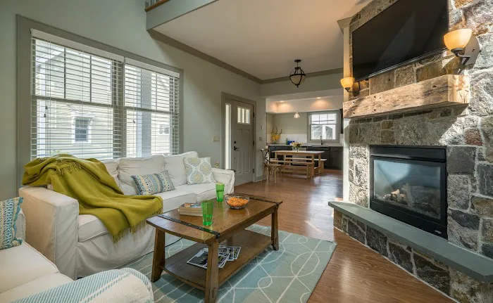 The Lake House Guest Cottages of the Berkshires 4